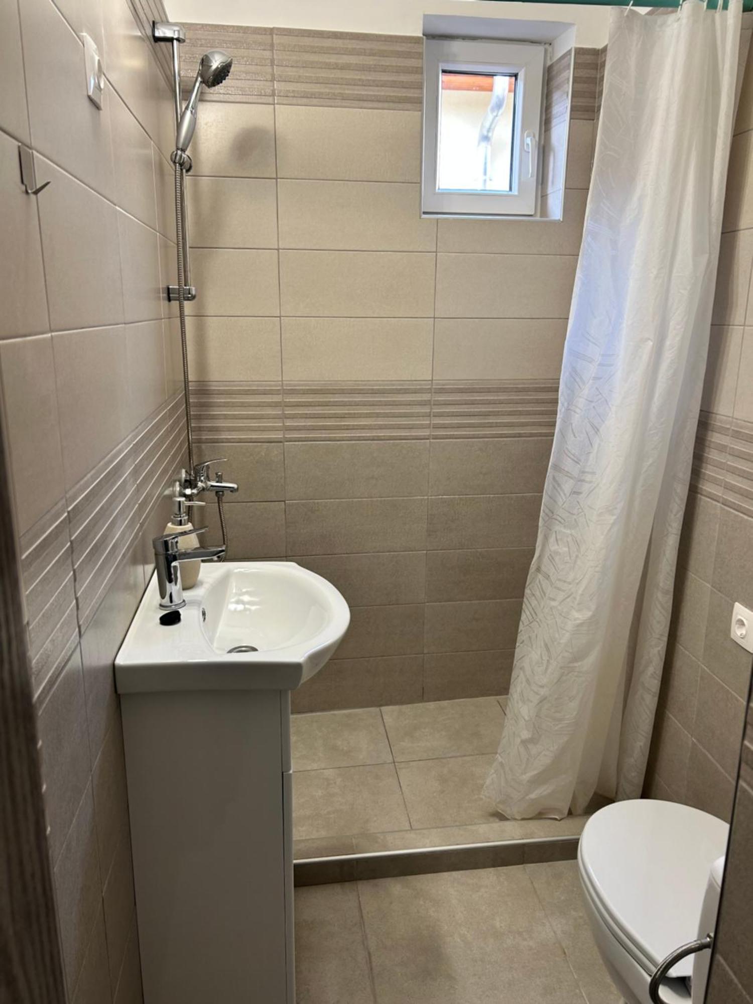 Kisvirág Apartman Hajdúszoboszló Exterior foto